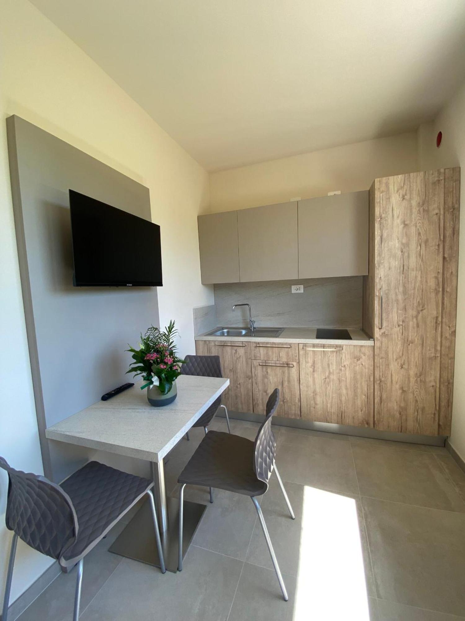 Residence Montefeltro La Torraccia Екстериор снимка