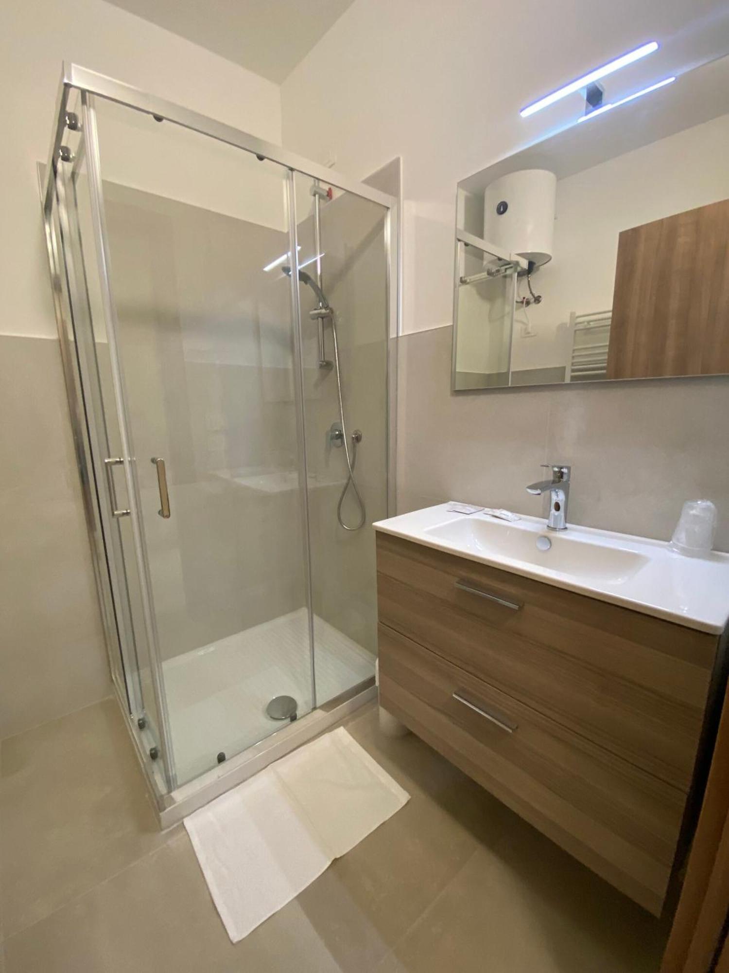 Residence Montefeltro La Torraccia Екстериор снимка